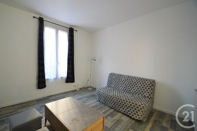 Appartement F1 à louer - 1 pièce - 28.0 m2 - LE PRE ST GERVAIS - 93 - ILE-DE-FRANCE - Century 21 Saint-Fargeau