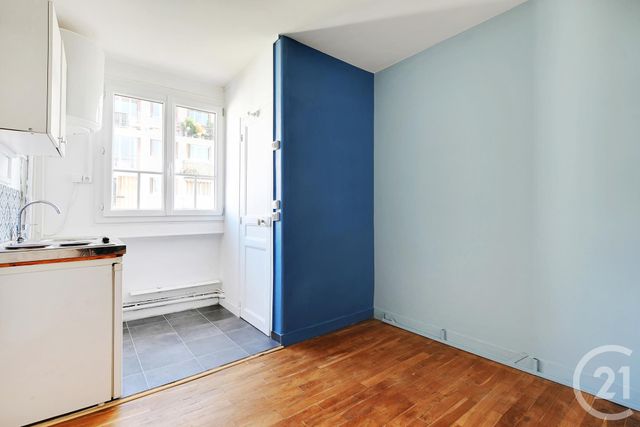 Appartement F1 à vendre - 1 pièce - 10.45 m2 - PARIS - 75020 - ILE-DE-FRANCE - Century 21 Saint-Fargeau