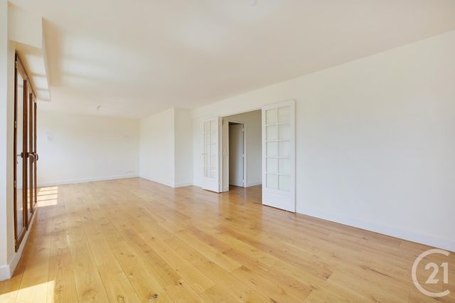 Afficher la photo en grand Appartement F5 à vendre - 5 pièces - 115.0 m2 - PARIS - 75020 - ILE-DE-FRANCE - Century 21 Saint-Fargeau