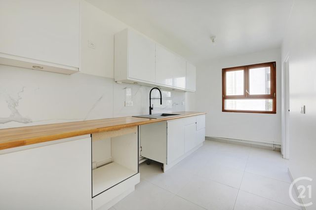 Afficher la photo en grand Appartement F5 à vendre - 5 pièces - 115.0 m2 - PARIS - 75020 - ILE-DE-FRANCE - Century 21 Saint-Fargeau