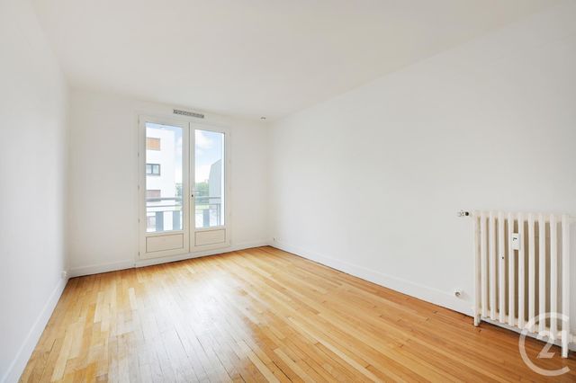 Afficher la photo en grand Appartement F3 à vendre - 3 pièces - 56.4 m2 - PARIS - 75020 - ILE-DE-FRANCE - Century 21 Saint-Fargeau