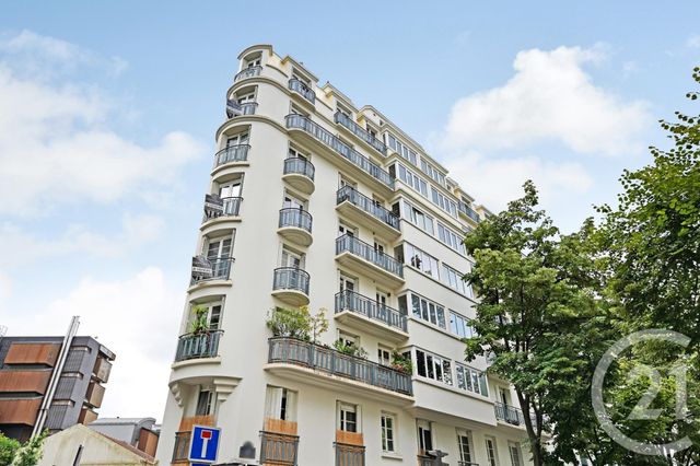 Afficher la photo en grand Appartement F3 à vendre - 3 pièces - 56.4 m2 - PARIS - 75020 - ILE-DE-FRANCE - Century 21 Saint-Fargeau