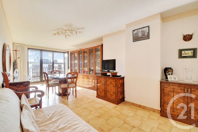Appartement F4 à vendre - 4 pièces - 75.0 m2 - PARIS - 75020 - ILE-DE-FRANCE - Century 21 Saint-Fargeau