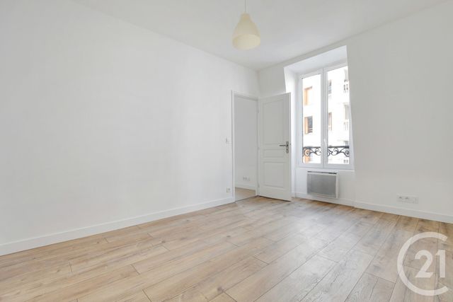 Appartement F2 à vendre - 2 pièces - 26.0 m2 - PARIS - 75020 - ILE-DE-FRANCE - Century 21 Saint-Fargeau