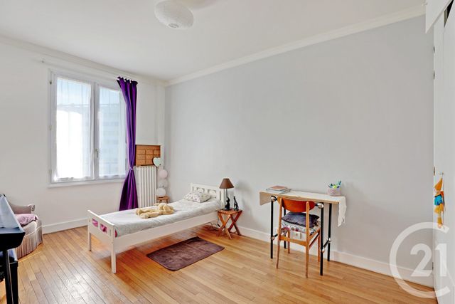 Appartement F4 à vendre - 4 pièces - 77.0 m2 - PARIS - 75020 - ILE-DE-FRANCE - Century 21 Saint-Fargeau