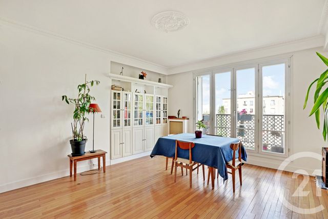 Appartement F4 à vendre - 4 pièces - 77.0 m2 - PARIS - 75020 - ILE-DE-FRANCE - Century 21 Saint-Fargeau