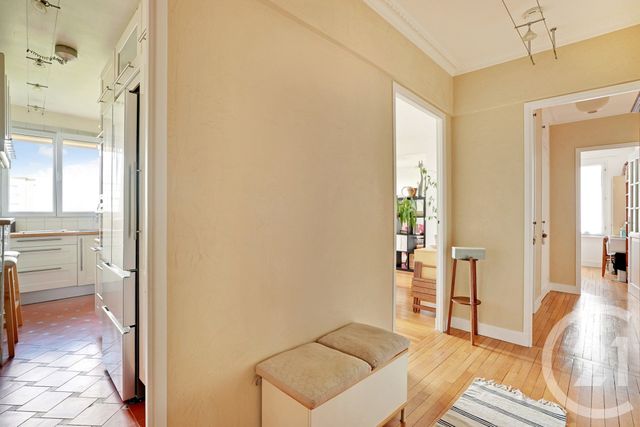 Appartement F4 à vendre - 4 pièces - 77.0 m2 - PARIS - 75020 - ILE-DE-FRANCE - Century 21 Saint-Fargeau