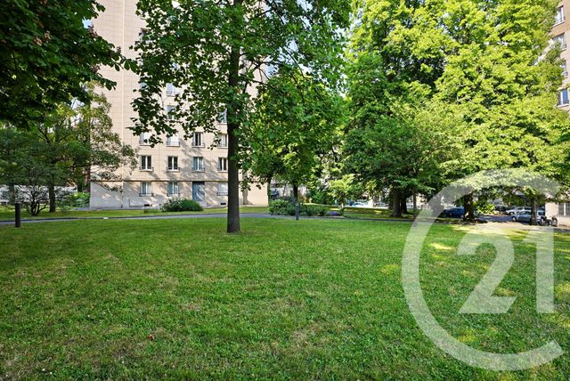 Appartement F4 à vendre - 4 pièces - 77.0 m2 - PARIS - 75020 - ILE-DE-FRANCE - Century 21 Saint-Fargeau