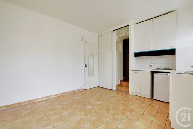 Appartement F1 à vendre - 1 pièce - 18.0 m2 - PARIS - 75020 - ILE-DE-FRANCE - Century 21 Saint-Fargeau