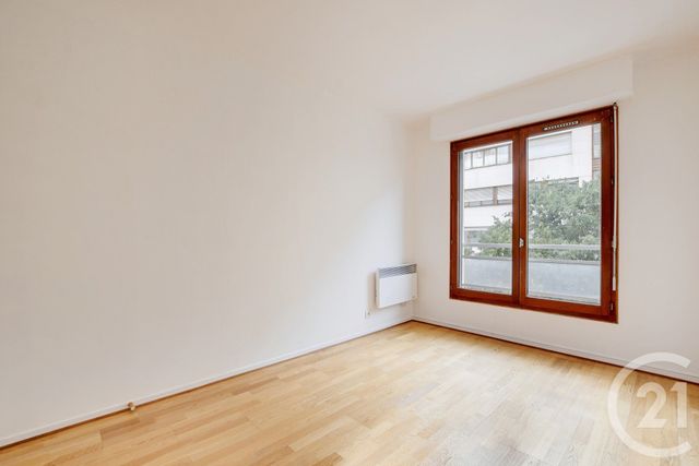Appartement F3 à vendre - 3 pièces - 68.0 m2 - PARIS - 75020 - ILE-DE-FRANCE - Century 21 Saint-Fargeau
