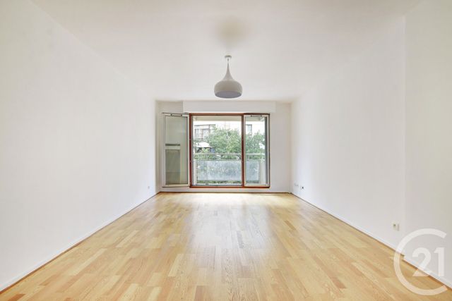 Appartement F3 à vendre - 3 pièces - 68.0 m2 - PARIS - 75020 - ILE-DE-FRANCE - Century 21 Saint-Fargeau