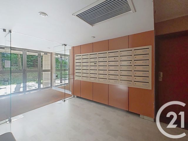 Appartement F1 à vendre - 1 pièce - 28.0 m2 - PARIS - 75020 - ILE-DE-FRANCE - Century 21 Saint-Fargeau