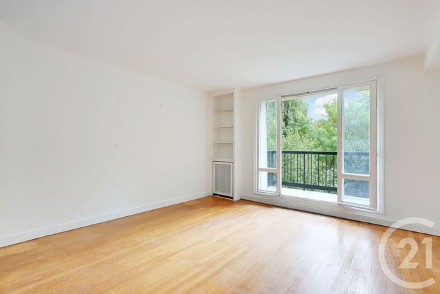 Afficher la photo en grand Appartement F5 à vendre - 5 pièces - 93.0 m2 - PARIS - 75020 - ILE-DE-FRANCE - Century 21 Saint-Fargeau