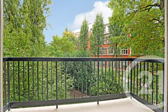 Afficher la photo en grand Appartement F5 à vendre - 5 pièces - 93.0 m2 - PARIS - 75020 - ILE-DE-FRANCE - Century 21 Saint-Fargeau
