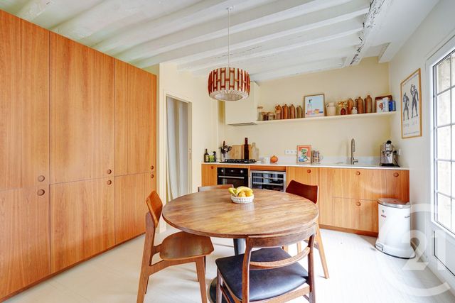 Appartement F4 à vendre - 4 pièces - 64.0 m2 - 75 - ILE-DE-FRANCE - Century 21 Saint-Fargeau