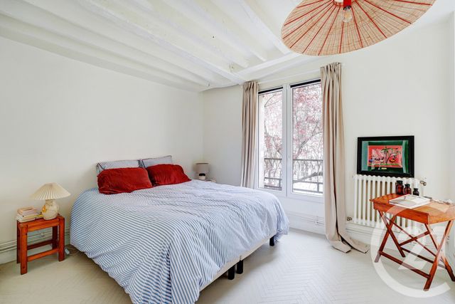 Appartement F4 à vendre - 4 pièces - 64.0 m2 - 75 - ILE-DE-FRANCE - Century 21 Saint-Fargeau