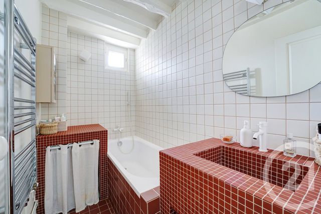 Appartement F4 à vendre - 4 pièces - 64.0 m2 - 75 - ILE-DE-FRANCE - Century 21 Saint-Fargeau