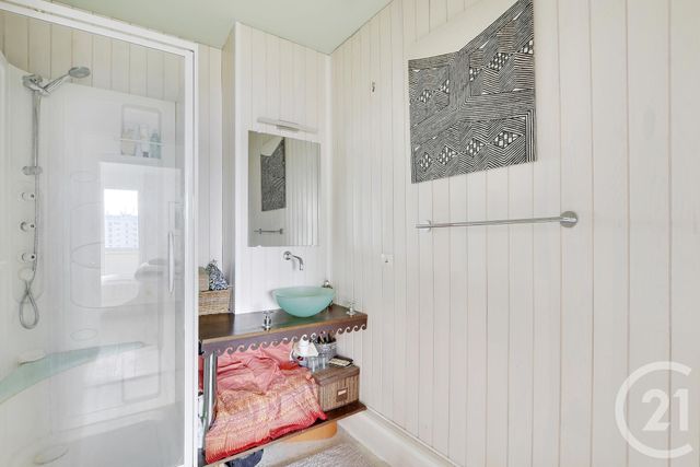 Appartement F4 à vendre - 4 pièces - 100.0 m2 - PARIS - 75020 - ILE-DE-FRANCE - Century 21 Saint-Fargeau