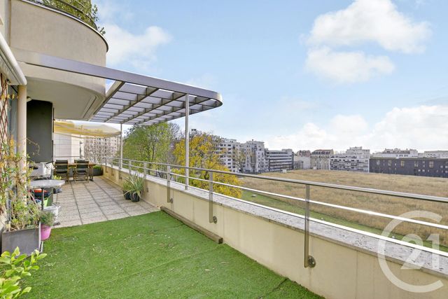 Appartement F4 à vendre - 4 pièces - 100.0 m2 - PARIS - 75020 - ILE-DE-FRANCE - Century 21 Saint-Fargeau