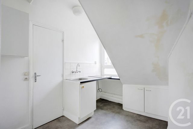 Appartement F1 à vendre - 1 pièce - 16.49 m2 - PARIS - 75011 - ILE-DE-FRANCE - Century 21 Saint-Fargeau