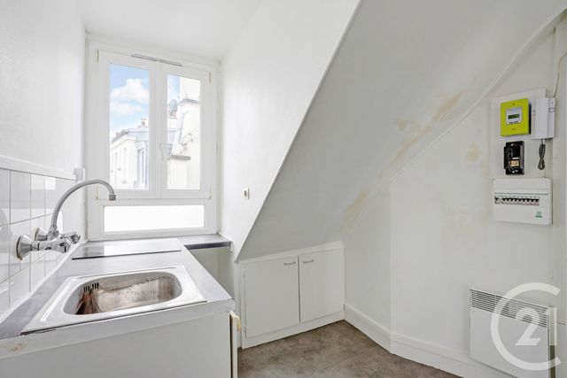 Appartement F1 à vendre - 1 pièce - 16.49 m2 - PARIS - 75011 - ILE-DE-FRANCE - Century 21 Saint-Fargeau