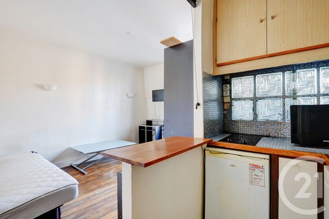 Appartement F1 à vendre - 1 pièce - 16.22 m2 - PARIS - 75018 - ILE-DE-FRANCE - Century 21 Saint-Fargeau