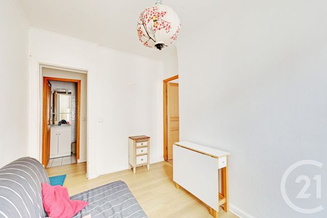 Appartement F2 à vendre - 2 pièces - 27.81 m2 - PARIS - 75020 - ILE-DE-FRANCE - Century 21 Saint-Fargeau