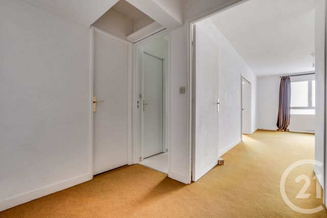 Appartement F2 à vendre - 2 pièces - 50.0 m2 - PARIS - 75020 - ILE-DE-FRANCE - Century 21 Saint-Fargeau