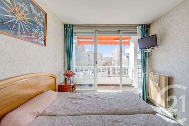 Appartement T2 à vendre - 2 pièces - 47.0 m2 - PARIS - 75020 - ILE-DE-FRANCE - Century 21 Saint-Fargeau