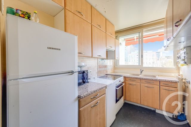 Appartement T2 à vendre - 2 pièces - 47.0 m2 - PARIS - 75020 - ILE-DE-FRANCE - Century 21 Saint-Fargeau