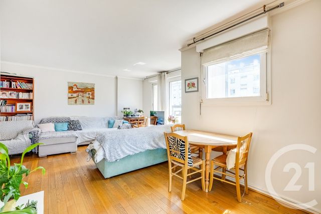 Appartement F4 à vendre - 4 pièces - 99.0 m2 - PARIS - 75019 - ILE-DE-FRANCE - Century 21 Saint-Fargeau