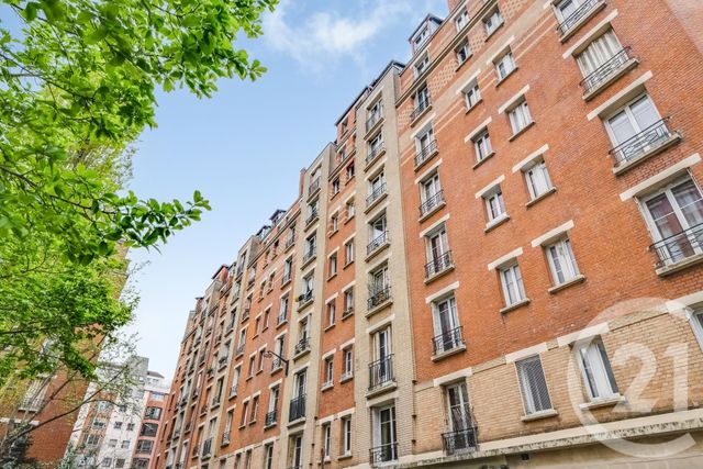 Appartement F2 à vendre - 2 pièces - 30.84 m2 - PARIS - 75020 - ILE-DE-FRANCE - Century 21 Saint-Fargeau