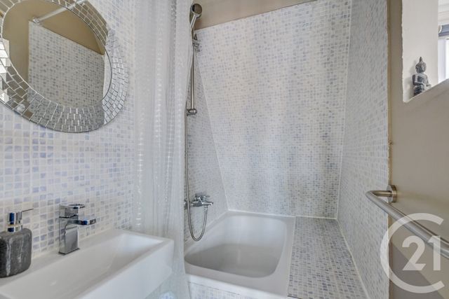 Appartement F1 à vendre - 1 pièce - 29.54 m2 - PARIS - 75020 - ILE-DE-FRANCE - Century 21 Saint-Fargeau