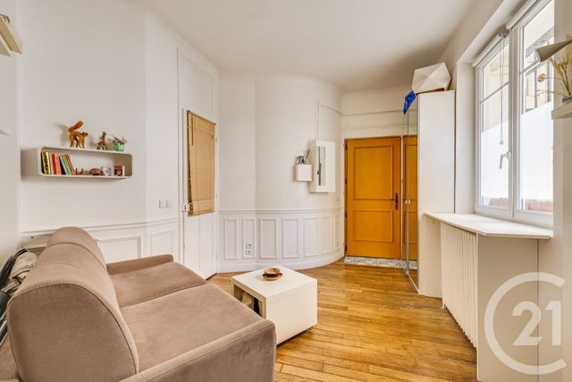 Appartement F1 à vendre - 1 pièce - 17.0 m2 - PARIS - 75020 - ILE-DE-FRANCE - Century 21 Saint-Fargeau