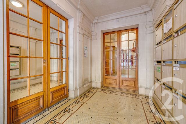 Appartement F1 à vendre - 1 pièce - 17.0 m2 - PARIS - 75020 - ILE-DE-FRANCE - Century 21 Saint-Fargeau