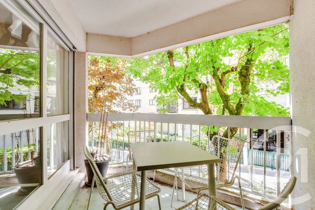 Appartement F3 à vendre - 3 pièces - 54.61 m2 - PARIS - 75020 - ILE-DE-FRANCE - Century 21 Saint-Fargeau