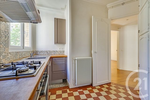 Appartement F3 à vendre - 3 pièces - 53.0 m2 - PARIS - 75020 - ILE-DE-FRANCE - Century 21 Saint-Fargeau