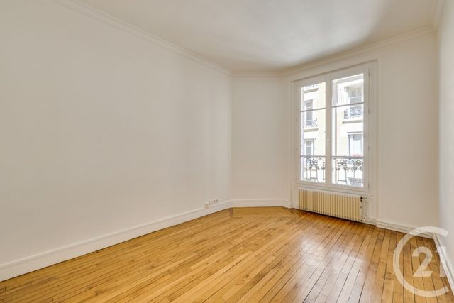Appartement F3 à vendre - 3 pièces - 53.0 m2 - PARIS - 75020 - ILE-DE-FRANCE - Century 21 Saint-Fargeau