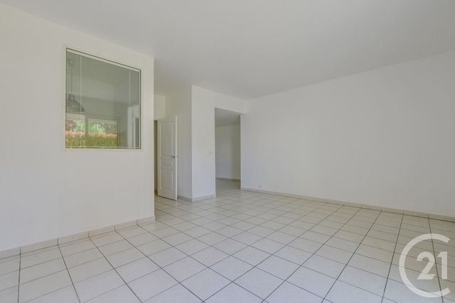 Appartement F2 à vendre - 2 pièces - 43.0 m2 - PARIS - 75020 - ILE-DE-FRANCE - Century 21 Saint-Fargeau