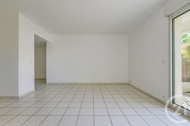 Appartement F2 à vendre - 2 pièces - 43.0 m2 - PARIS - 75020 - ILE-DE-FRANCE - Century 21 Saint-Fargeau