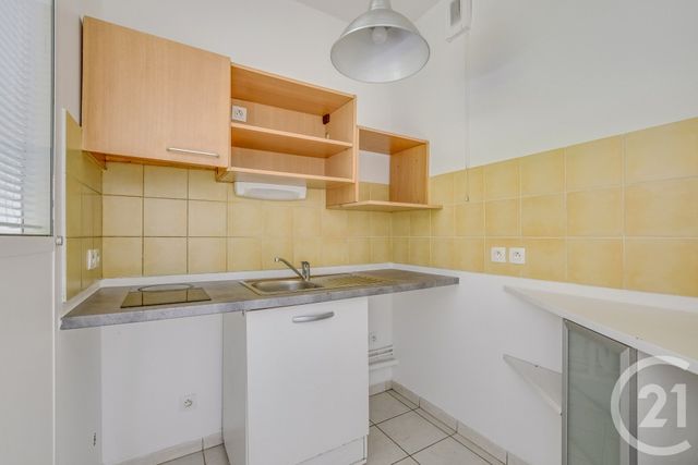 Appartement F2 à vendre - 2 pièces - 43.0 m2 - PARIS - 75020 - ILE-DE-FRANCE - Century 21 Saint-Fargeau