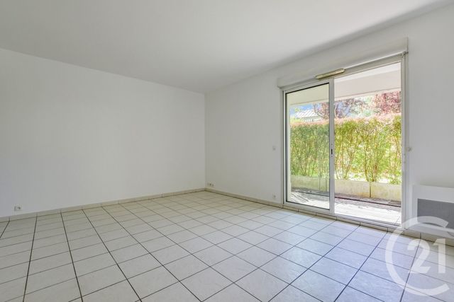 Appartement F2 à vendre - 2 pièces - 43.0 m2 - PARIS - 75020 - ILE-DE-FRANCE - Century 21 Saint-Fargeau