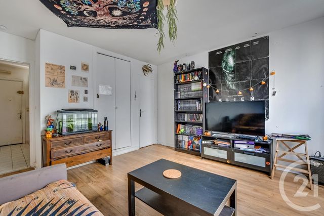 Appartement F1 à vendre - 1 pièce - 27.0 m2 - PARIS - 75020 - ILE-DE-FRANCE - Century 21 Saint-Fargeau