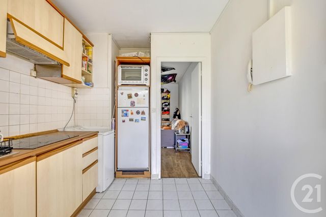 Appartement F1 à vendre - 1 pièce - 27.0 m2 - PARIS - 75020 - ILE-DE-FRANCE - Century 21 Saint-Fargeau
