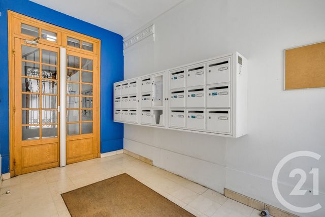 Appartement F2 à vendre - 2 pièces - 34.74 m2 - PARIS - 75020 - ILE-DE-FRANCE - Century 21 Saint-Fargeau