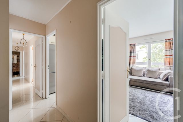 Appartement F5 à vendre - 5 pièces - 85.0 m2 - PARIS - 75020 - ILE-DE-FRANCE - Century 21 Saint-Fargeau