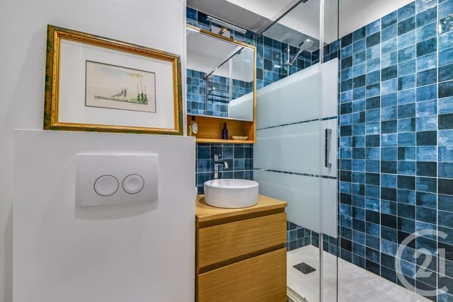 Appartement F1 à vendre - 1 pièce - 28.5 m2 - PARIS - 75020 - ILE-DE-FRANCE - Century 21 Saint-Fargeau