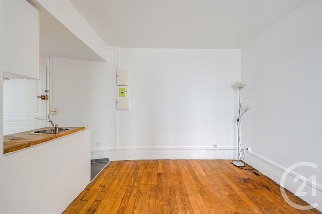 Appartement F1 à vendre - 1 pièce - 18.55 m2 - PARIS - 75020 - ILE-DE-FRANCE - Century 21 Saint-Fargeau