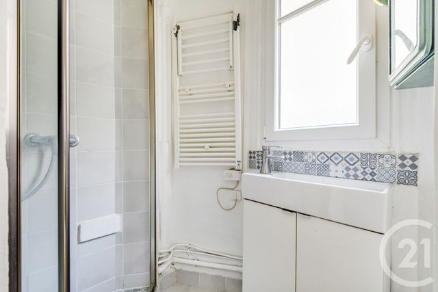 Appartement F3 à vendre - 3 pièces - 50.0 m2 - PARIS - 75020 - ILE-DE-FRANCE - Century 21 Saint-Fargeau