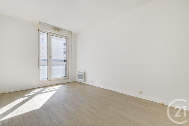 Appartement F3 à vendre - 3 pièces - 82.0 m2 - PARIS - 75019 - ILE-DE-FRANCE - Century 21 Saint-Fargeau